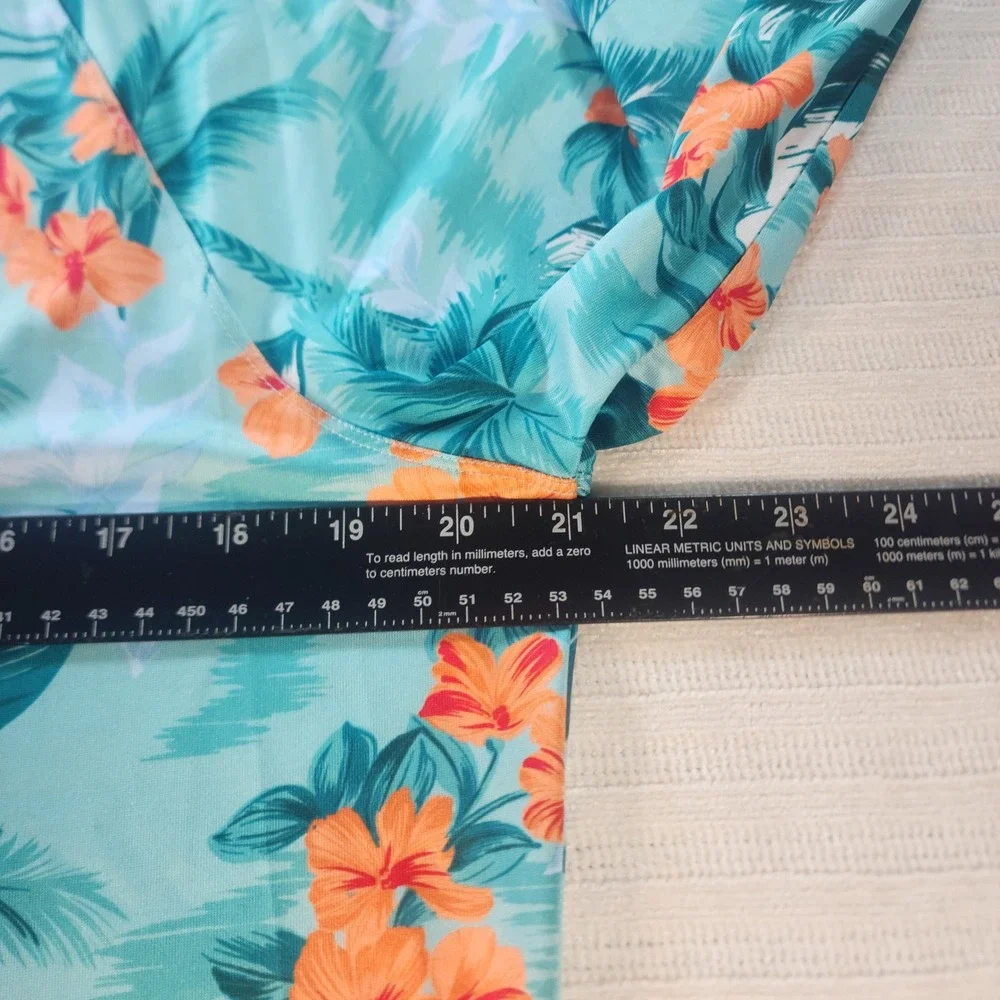 Robert Graham Tropical Forest Rash Guard Mens Medium Green Floral UPF 50+ 994